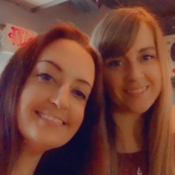 Meet your Posher, Cheryl - Picture 1 of 1